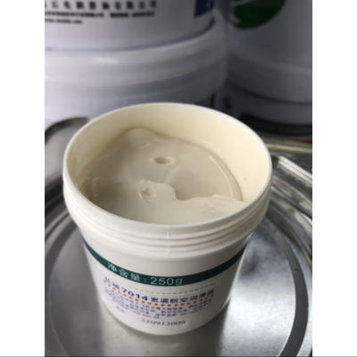 İyi bir fiyat. 7014 Geniş Sıcaklıklı Havacılık Yağı -60°C-180°C Sinopec Donanımları Sentetik Yağlamalar çevrimiçi